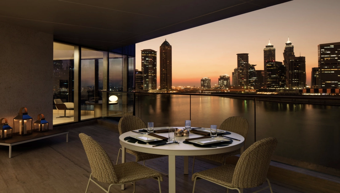 Балкон ЖК в Dubai Water Canal