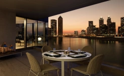 Балкон ЖК в Dubai Water Canal