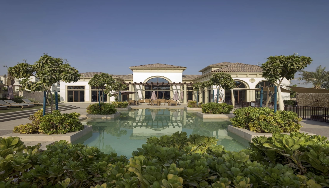 Прогулочная зона в Mirdif