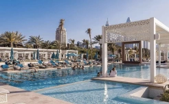 Зона у бассейна в Jumeirah