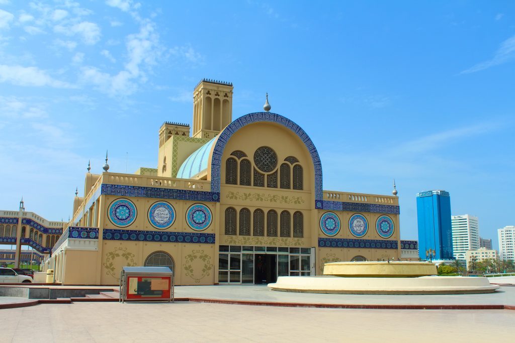 Центральный базар в шардже